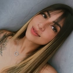 Foto de Kim 006 ao vivo na webcam