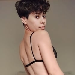 Foto de Kitsune Atena ao vivo na webcam