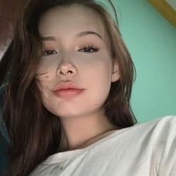 Foto de Kitty Katzinha ao vivo na webcam