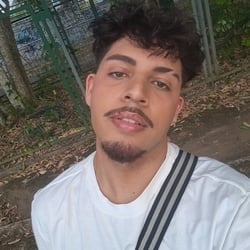 Foto de Klinger Dan ao vivo na webcam