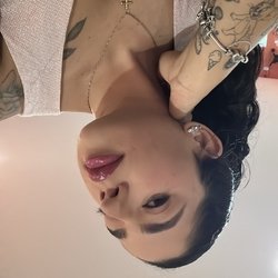 Foto de Ivie Encanto ao vivo na webcam