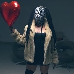 Foto de La Nuit ao vivo na webcam