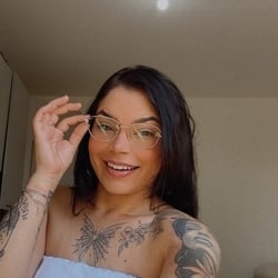 Foto de Laila Novak ao vivo na webcam