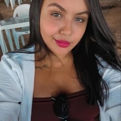 Foto de Laira Santos ao vivo na webcam