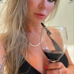 Foto de Laís 69 Top 1000 ao vivo na webcam