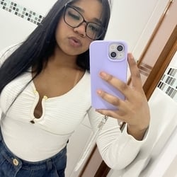 Foto de Lalah ao vivo na webcam