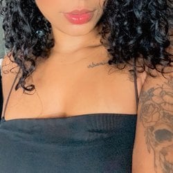 Foto de Lanna 28 ao vivo na webcam