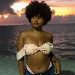 Foto de Lannyz ao vivo na webcam