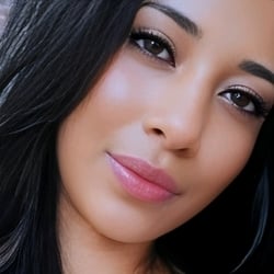 Foto de Lanynha ao vivo na webcam