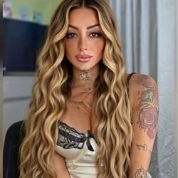 Foto de Lara Mermaid ao vivo na webcam