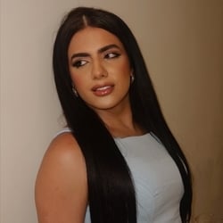 Foto de Lari Ortega ao vivo na webcam