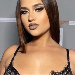 Foto de Lari Vitoria - videos sexo ao vivo Sexo ao Vivo
