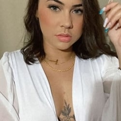 Foto de Larissa Scofield ao vivo na webcam