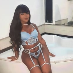 Foto de Larysa Safadinha ao vivo na webcam