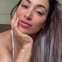 Lauara Teixeira