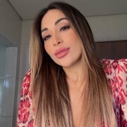 Foto de Lauara Teixeira ao vivo na webcam