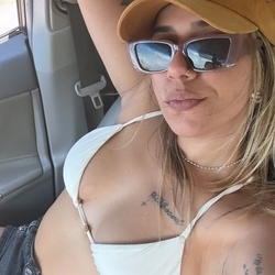 Laurinha 77