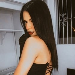 Foto de Layla Ofc ao vivo na webcam