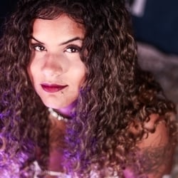 Foto de Layne Vivi ao vivo na webcam