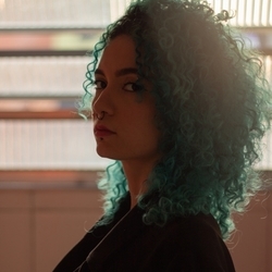 Lazu Le Blu