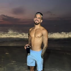 Foto de Leleo 96 - videos sexo ao vivo Sexo ao Vivo