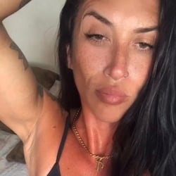 Foto de Lella BC ao vivo na webcam