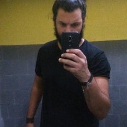 Foto de Lenhador Dotado ao vivo na webcam