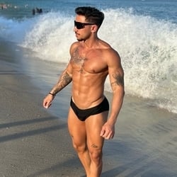 Foto de Leo Bbz ao vivo na webcam