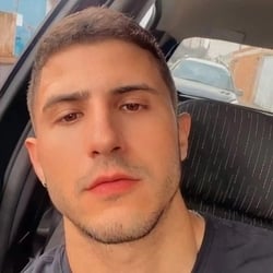 Foto de Leo Muniz 96 ao vivo na webcam