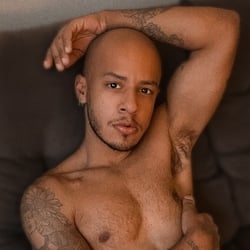 Foto de Leo Oliveira ao vivo na webcam