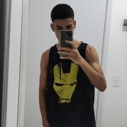 Foto de Leronzin ao vivo na webcam