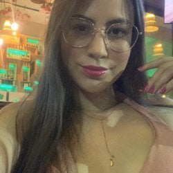 Foto de Leticia Angel ao vivo na webcam