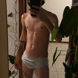 Foto de Levi ao vivo na webcam