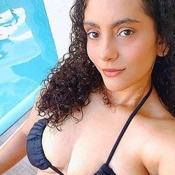 Foto de Lexi Maxiel ao vivo na webcam