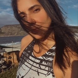 Foto de Lia Mariani ao vivo na webcam