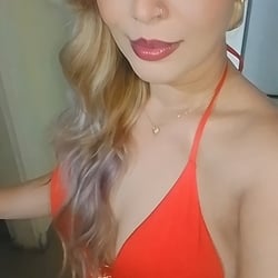 Foto de Liane 453 ao vivo na webcam