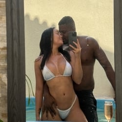 Foto de Lina Nakamura ao vivo na webcam