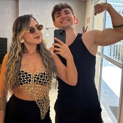 Foto de Casal Fit Safado ao vivo na webcam