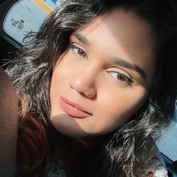 Foto de Line Lonely ao vivo na webcam