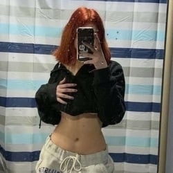 Foto de Lis Gabriele ao vivo na webcam