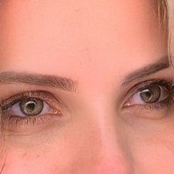 Foto de Liya ao vivo na webcam