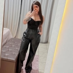 Foto de Liz Bitencourt - videos sexo ao vivo Sexo ao Vivo
