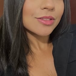 Foto de Liz Cae ao vivo na webcam