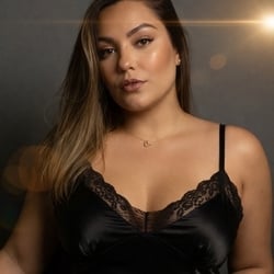 Foto de Liz Melo ao vivo na webcam