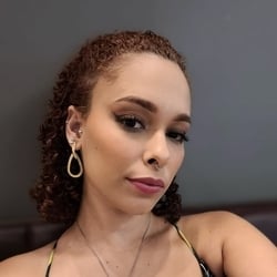 Foto de Domina Moon ao vivo na webcam