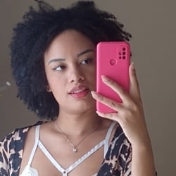 Foto de Ayla Maré ao vivo na webcam