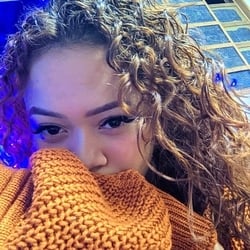 Foto de Lohana Lop ao vivo na webcam