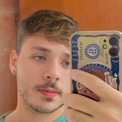 Foto de Loirinho Dot ao vivo na webcam