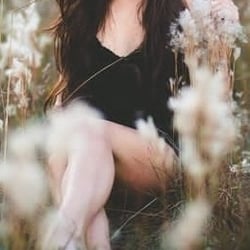 Foto de Lola Burns ao vivo na webcam