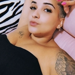 Lola Mia